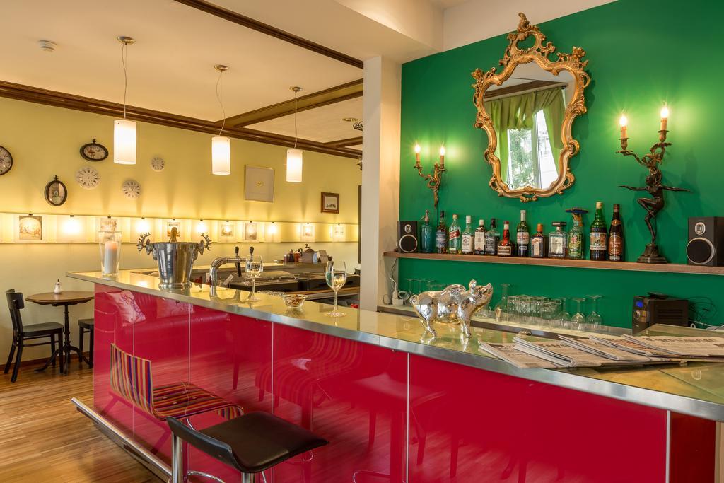 Hotel Ambassador Solothurn Ngoại thất bức ảnh