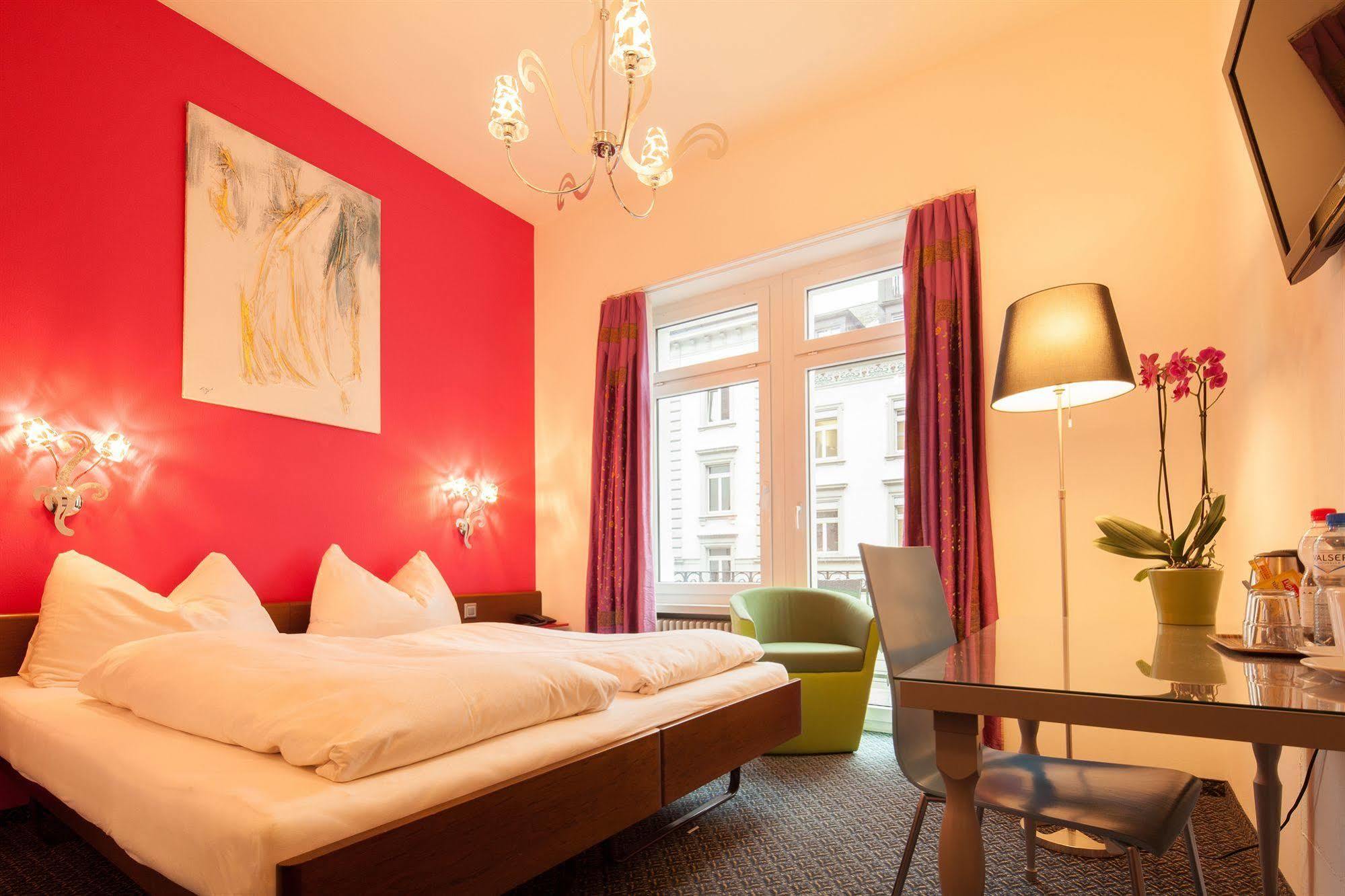 Hotel Ambassador Solothurn Ngoại thất bức ảnh